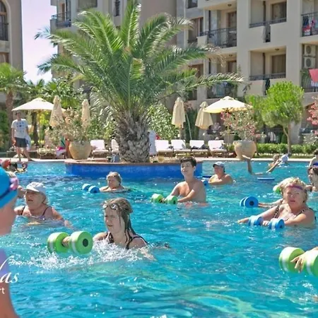 Cascadas Pool View Luxury Sunny